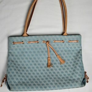 Dooney & Bourke Purse